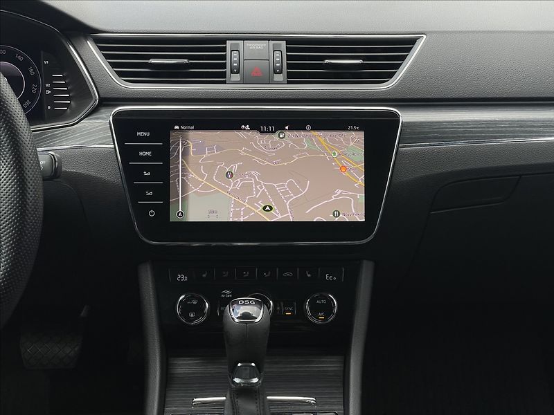 Škoda Superb 1,4 TSI DSG Style ACC+NAVI  iV - fotka 12 z 24