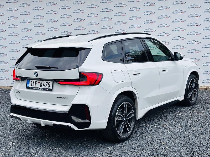 BMW X1 (2024) 2.3D, 145kW, XDRIVE, ČR, DPH - fotka 8 z 19