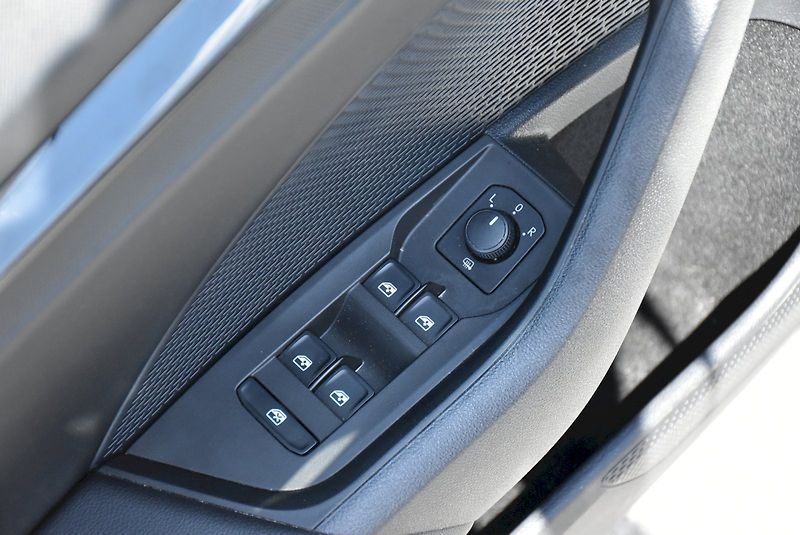 Škoda Octavia (2022) Ambition 1.5 TSI 110kW - fotka 30 z 31