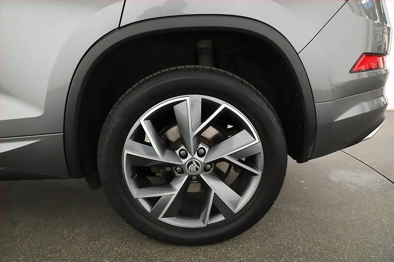 Škoda Kodiaq (2023) Sportline 2.0 TDI 4x4 - fotka 12 z 20
