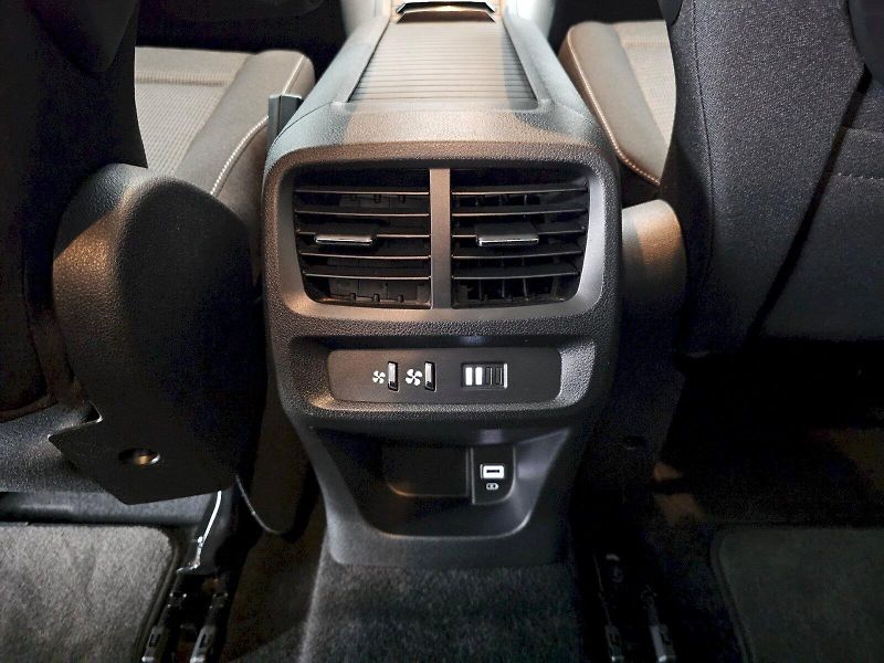 Toyota ProAce City Verso (2024) Long 1.2T FAMILY - fotka 24 z 30