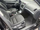 Škoda Octavia 1,6TDI 77kW XENONY - náhled 10