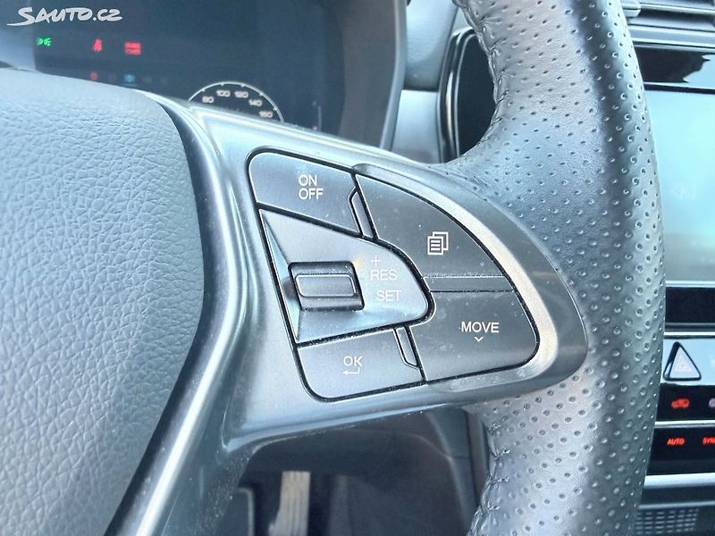 SsangYong Tivoli Grand 1.5 GDI Style Plus - fotka 22 z 33