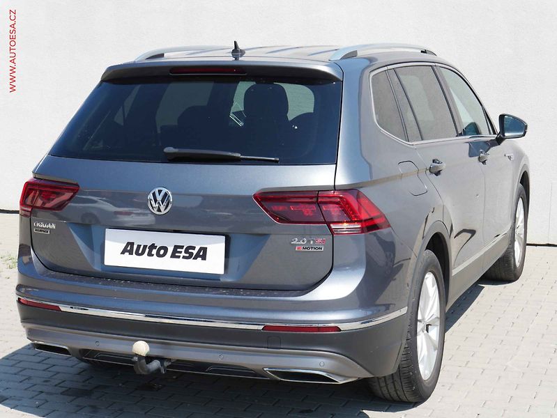 Volkswagen Tiguan Allspace (2018) 2.0TSi 4x4, 7míst, 1.maj,ČR - fotka 4 z 20