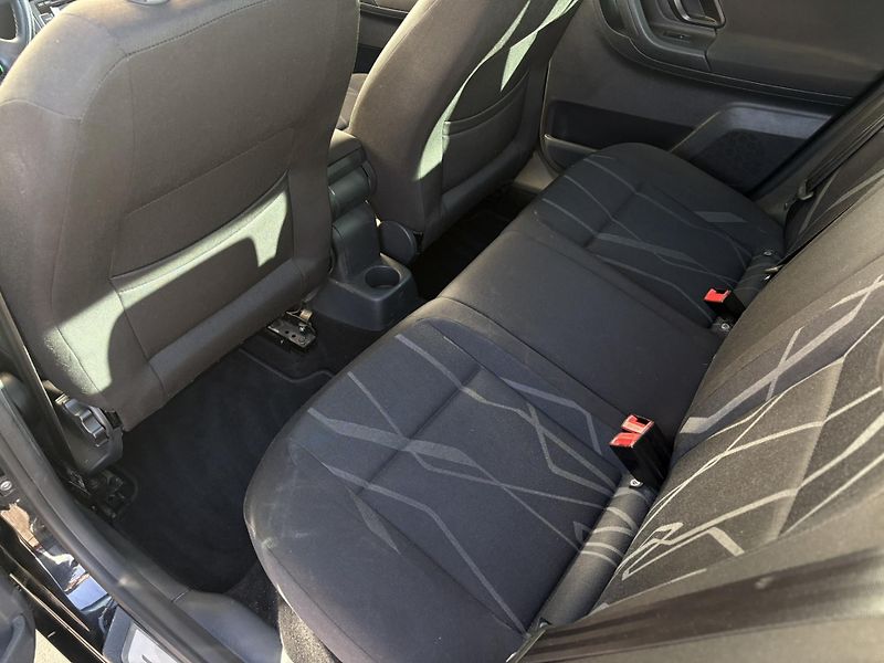 Škoda Fabia 1.2 TSI DSG / 77 kW Elegance - fotka 11 z 23