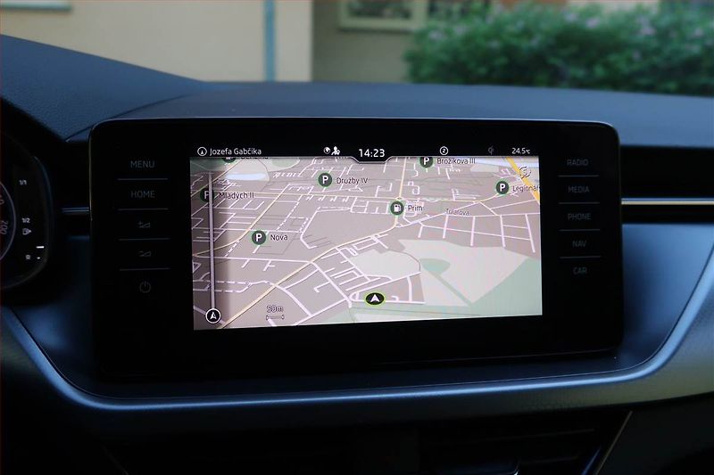 Škoda Kamiq (2020) Style 1.0 TSI, Automat - fotka 16 z 20