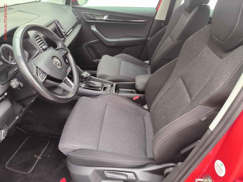 Škoda Karoq (2017) 1.5 TSi, Style, DSG, LED - fotka 9 z 24