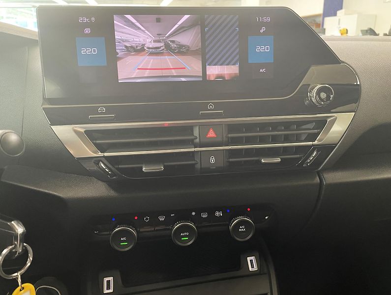 Citroën C4 1.2 PT, 96 kW, FEEL, ČR, 1.MAJ - fotka 18 z 27