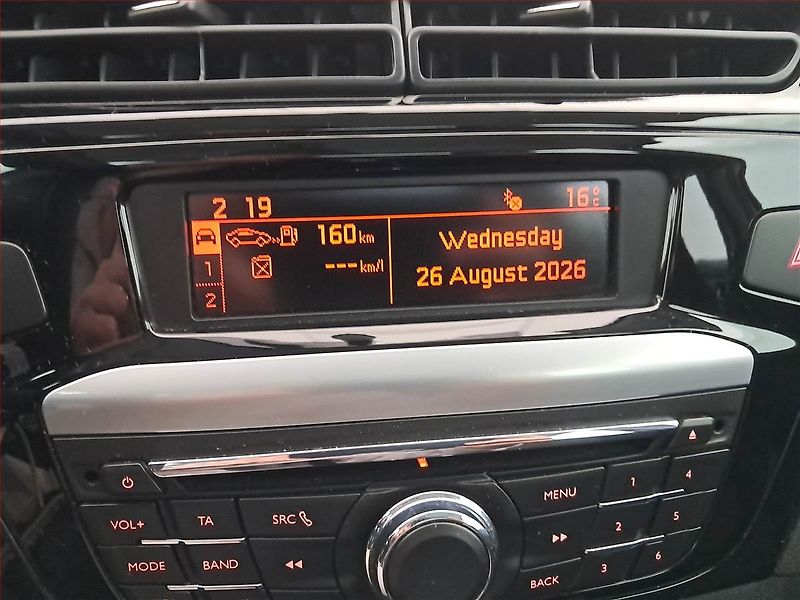 Peugeot 301 (2013) 1.2 VTi, Tempomat - fotka 12 z 15
