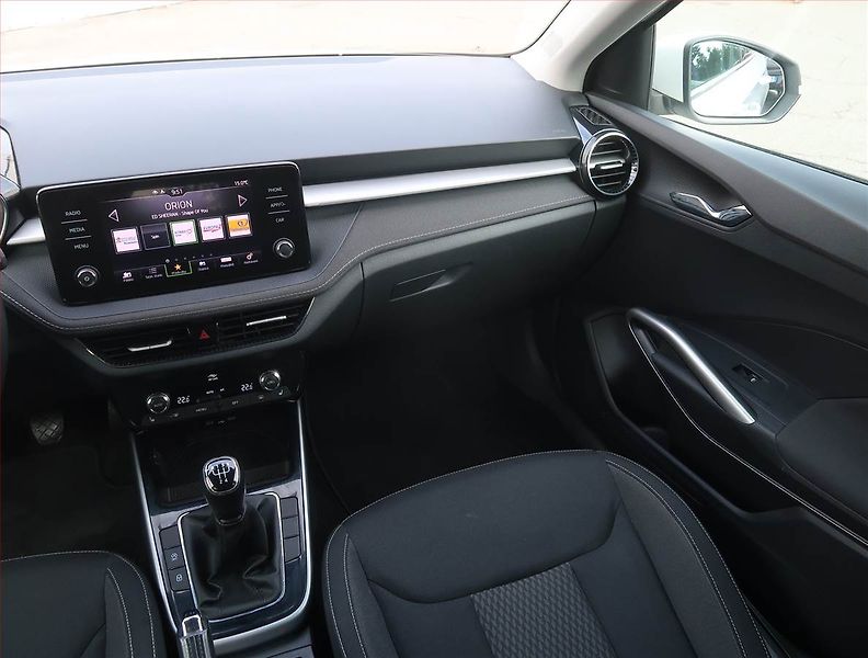 Škoda Fabia (2023) Style 1.0 TSI, ČR,1.maj - fotka 8 z 23