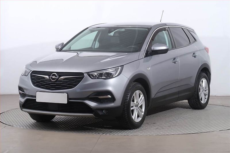 Opel Grandland X (2020) 1.2 Turbo, Serv.kniha, Kůže - fotka 2 z 22