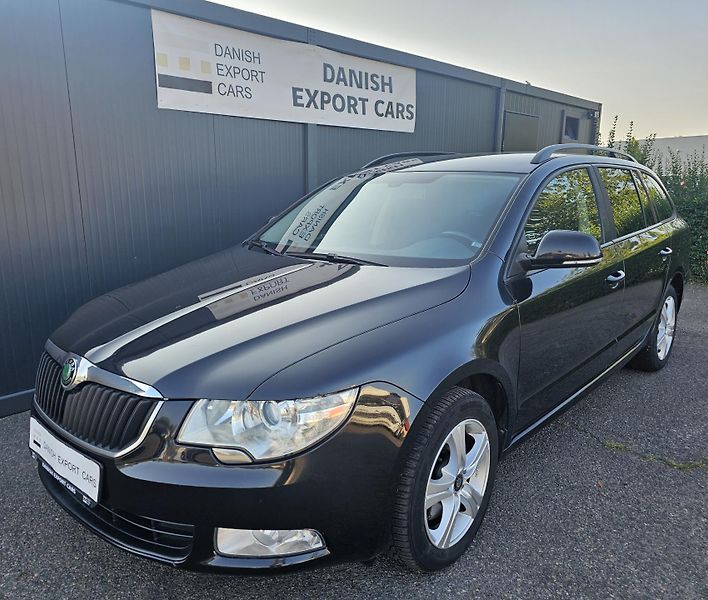 Škoda Superb 1.4 TSI 92kW,TAŽNÉ,SERVISKA - fotka 1 z 45
