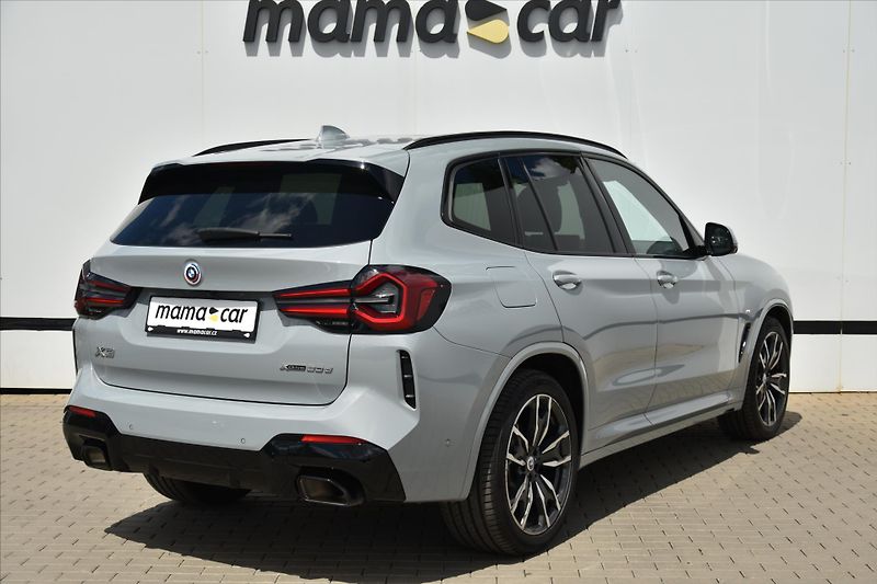 BMW X3 xDrive 20d 140kW M PAKET ČR - fotka 7 z 31