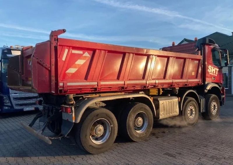 Mercedes-Benz (2017) Arocs 4148 8x4 Bordmatik  - fotka 4 z 16