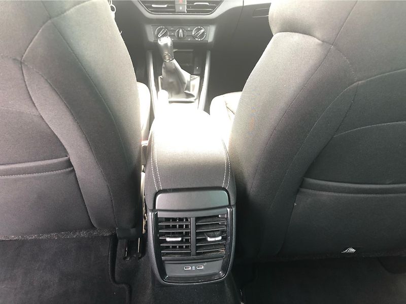 Škoda Scala Ambition 1.0 TSI/81kW 6st. - fotka 22 z 28