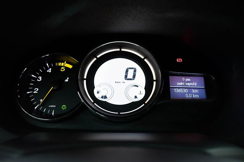Renault Mégane 1.6dCi LIMITED*2xKOLA*KLIMA*ČR - fotka 18 z 40