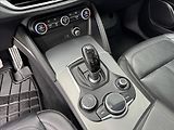 Alfa Romeo Stelvio 2,0 T 206kW Q4 AT8 ZF 4X4 - náhled 33