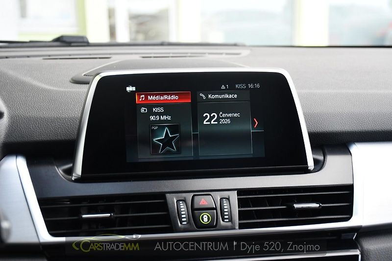 BMW Řada 2 218d GT TAŽNÉ ČR 7MÍST 1M - fotka 33 z 55
