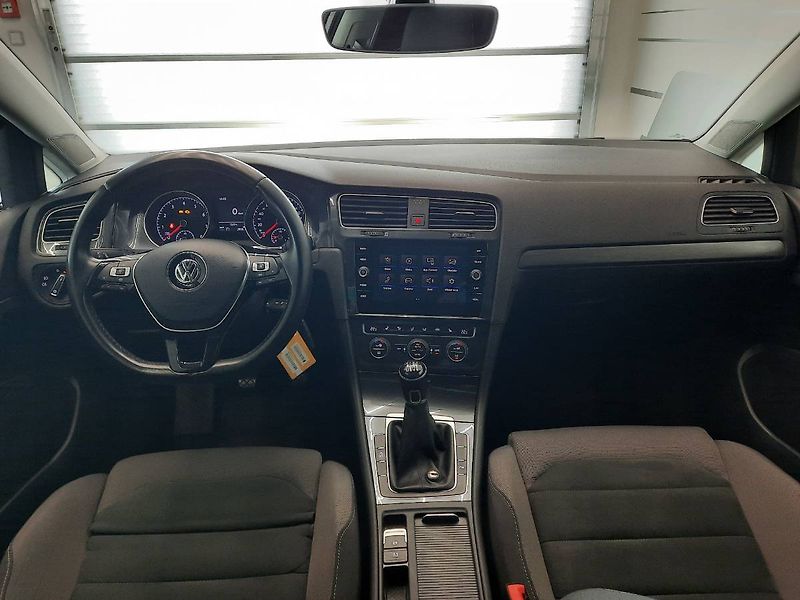Volkswagen Golf (2019) Maraton Edition 1.5 TSI (96kW1 - fotka 5 z 27
