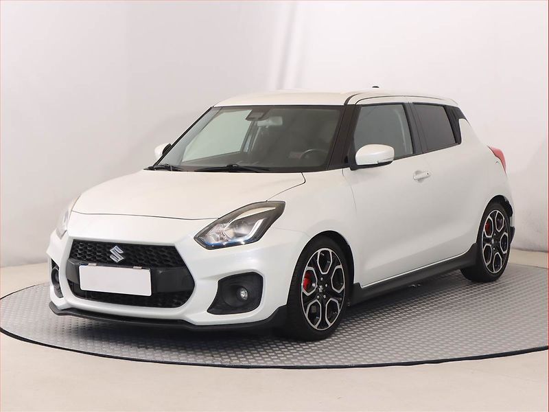 Suzuki Swift (2018) 1.4 BoosterJet Sport - fotka 2 z 16