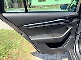 Škoda Octavia 2.0TDI STYLE VIRTUAL REZERVACE - náhled 44