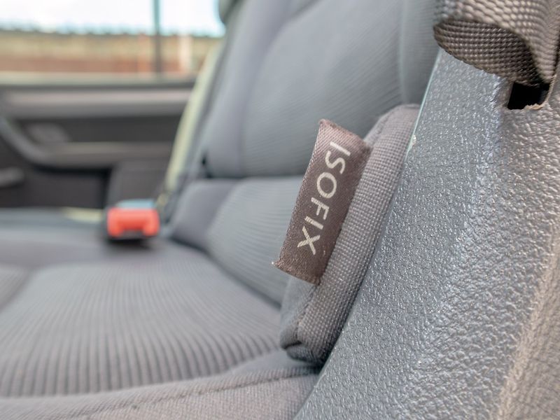 Volkswagen Touran (2008) 1.9TDI 77KW – ROZVODY - fotka 34 z 43
