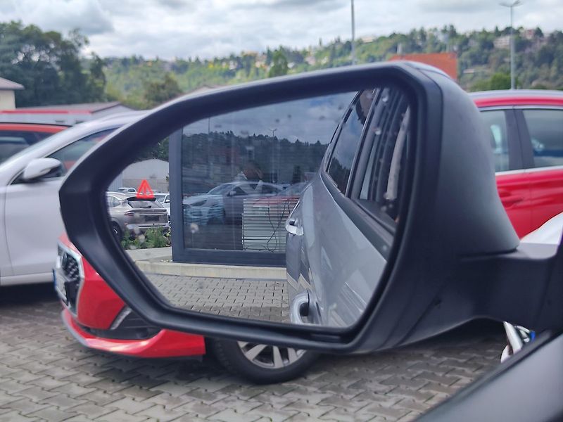 Hyundai Tucson 1.6 T-GDI/110kW Smart DCT - fotka 14 z 30
