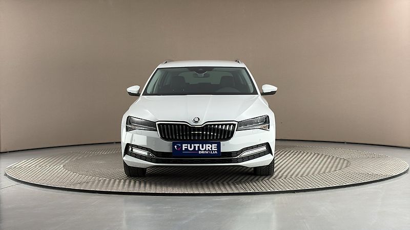 Škoda Superb 2.0 TDI DSG 4x4 Style Combi - fotka 3 z 30