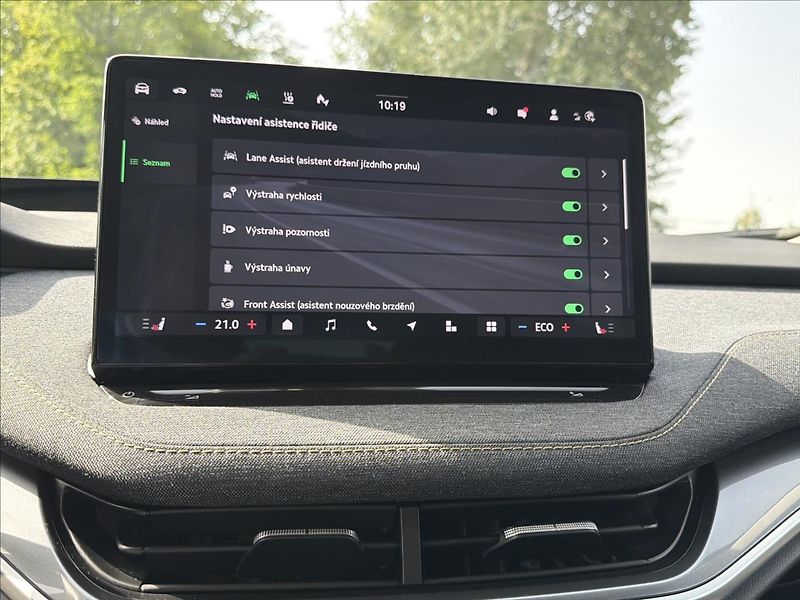 Škoda Elroq 0,0 iV 85 kWh 210 Kw DPH HUD - fotka 24 z 35