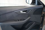 Audi Q8 TDI quattro 210 kW, S line - náhled 25