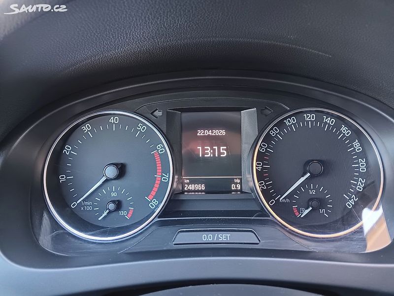 Škoda Rapid 1.2 TSI 66kW - fotka 12 z 26