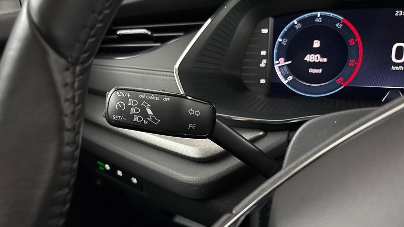 Škoda Octavia 2.0 TDI Ambition Combi - fotka 14 z 26