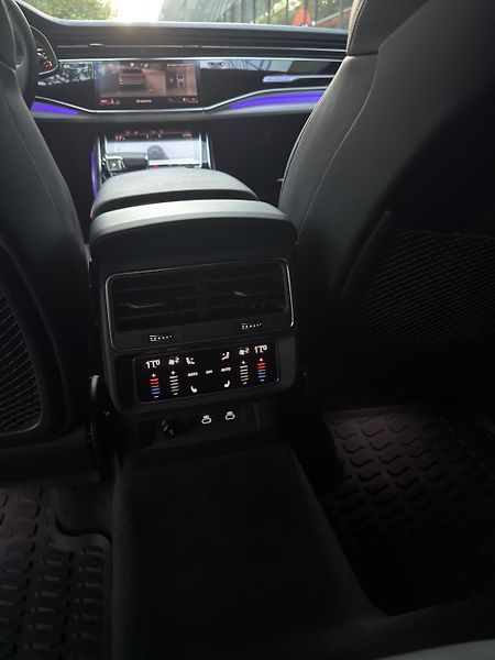 Audi Q8 (2025) - fotka 12 z 18
