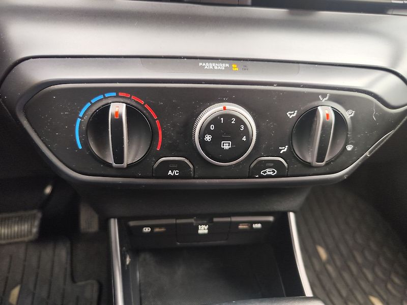 Hyundai Bayon 1.0 T-GDI/74kW Comfort DCT - fotka 16 z 25