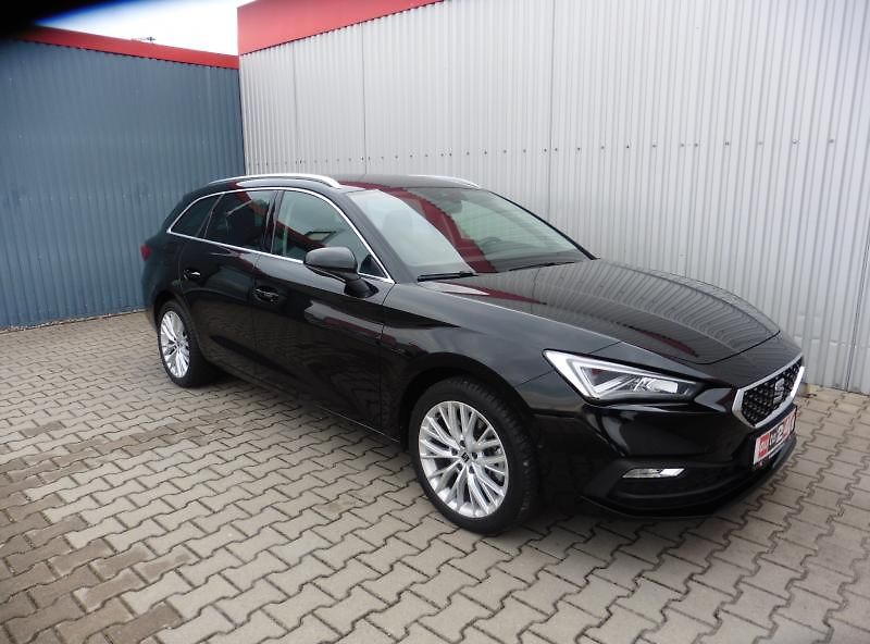 Seat Leon 2,0 TDI Xcellence ST, nové ČR, - fotka 2 z 23