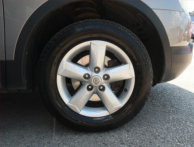 Nissan Qashqai (2007) 1.6, nová STK, jezdí výborně - fotka 14 z 16