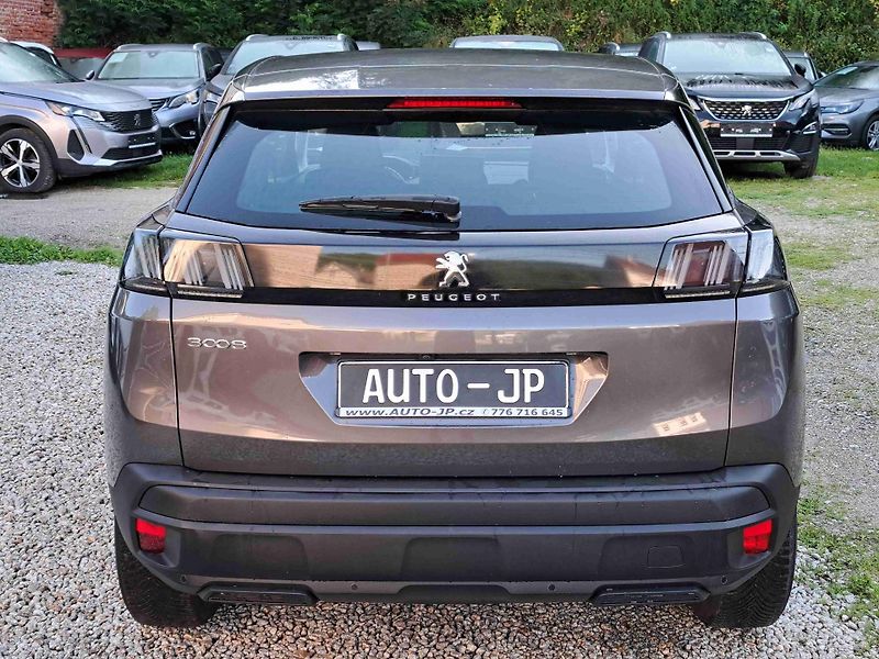 Peugeot 3008 (2022) 1,2 PT EAT8 LED 17ALU PDC NAVI - fotka 4 z 20