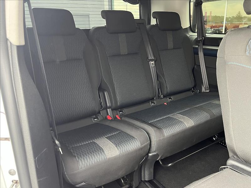 Peugeot Traveller 2,0 BlueHDI  Active - fotka 19 z 27
