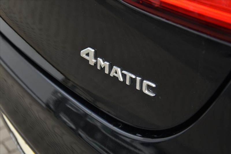 Mercedes-Benz GLC 220d 4MATIC COUPE SERV.KNIHA - fotka 27 z 27