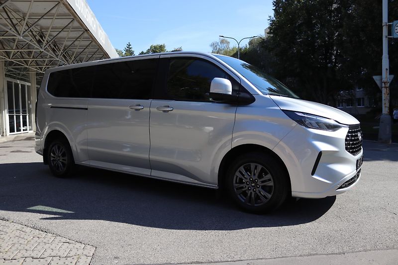 Ford Tourneo Custom Ford Tourneo Custom titaniumL2 - fotka 9 z 55