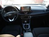Hyundai i30 (2017) 1.6CRDi, ČR, Navi - náhled 8