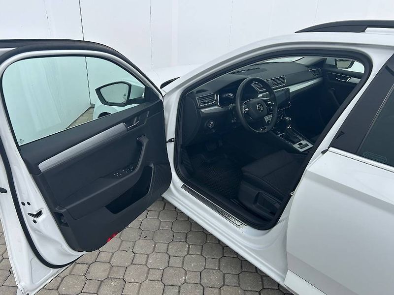 Škoda Superb Ambition 7DSG 2,0TDI - fotka 5 z 24