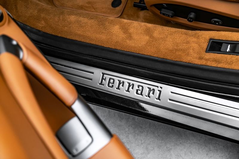 Ferrari F8 Lift, 360, Daytona, Passenger - fotka 21 z 28