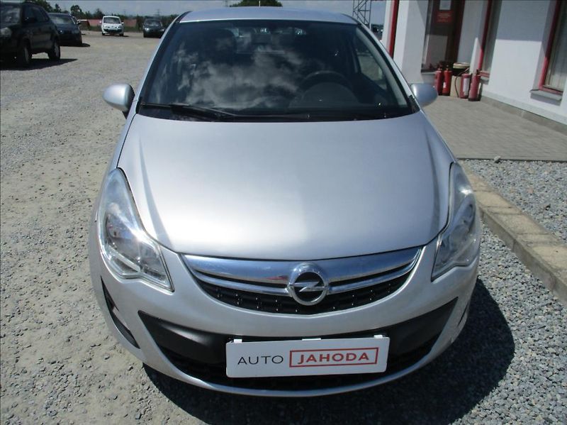 Opel Corsa 1,2 i, 51kW, klima, nová STK, - fotka 2 z 26