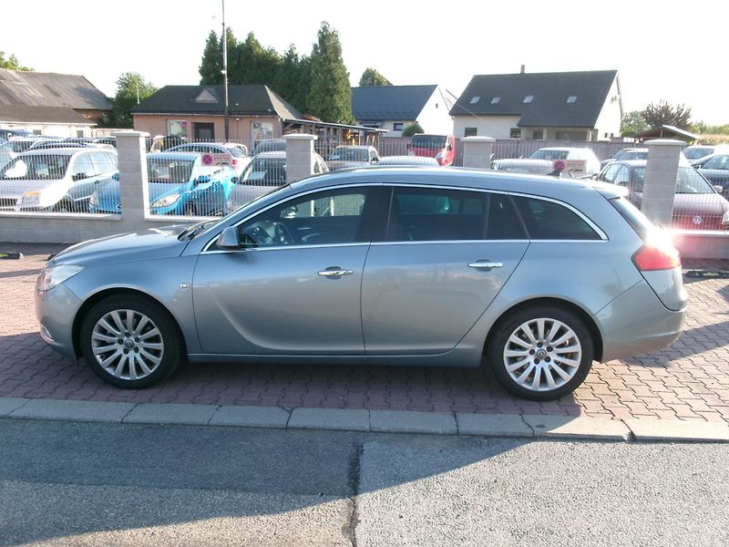 Opel Insignia (2012) 2,0CDTi AC NAVI TEMP AUT - fotka 7 z 28