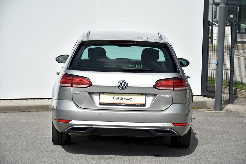 Volkswagen Golf (2020) MARATHON EDITION 1.5 TSI 96kW - fotka 10 z 32
