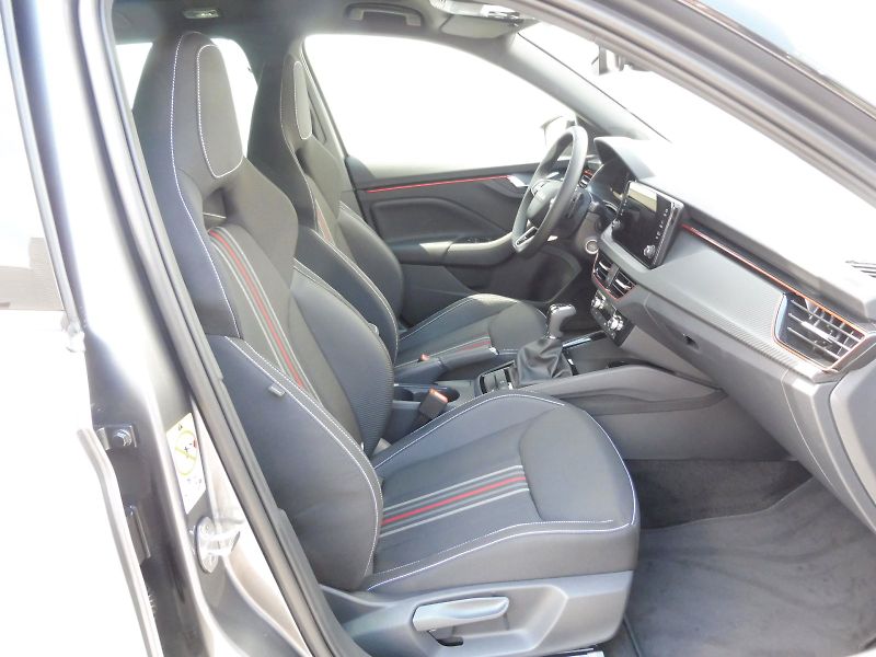 Škoda Kamiq (2026) Monte Carlo 1,0 TSI 85kW DSG - fotka 9 z 30
