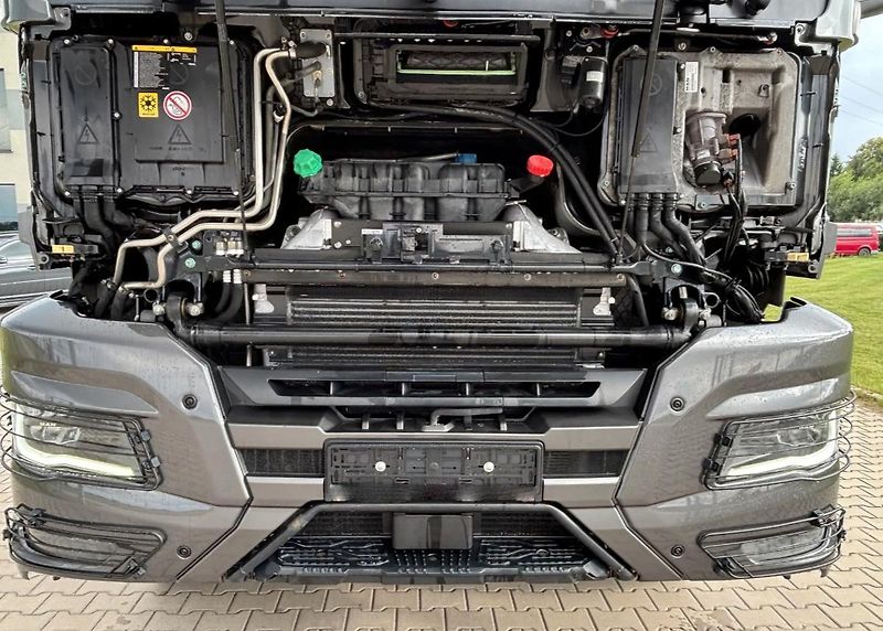 MAN TGX (2021) 18.510 4x4 hydraulika EURO 6 - fotka 13 z 21