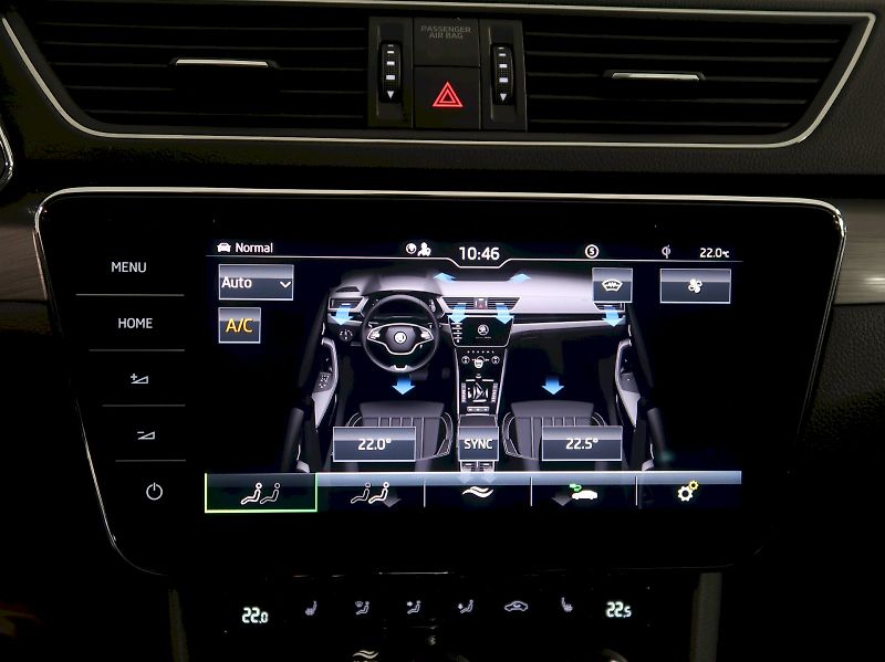 Škoda Superb (2022) iV STYLE 1.4TSI 160KW DSG - fotka 30 z 44