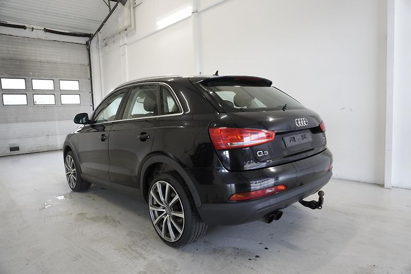 Audi Q3 2.0 TDI 130kW QUATTRO S-TRONIC - fotka 7 z 32